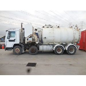 4000 Liter Truck Mounted Sewer Suction Machine