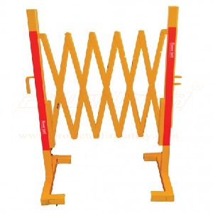 SCISSOR ROAD BARRIER