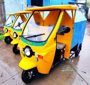 Electric Rickshaw Garbage Collector