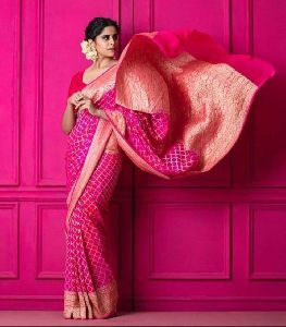 Latest fashion saree