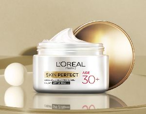 L'Oreal Paris Perfect Skin 30+ Day Cream