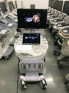 Voluson E10 BT18 Ultrasound Machine w/ New 4D Transducer