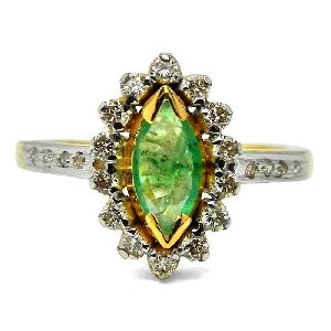 Diamond Ring with Natural Emerald for Women's