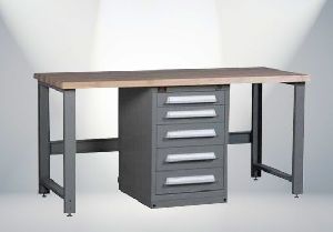 PMHT 102 Material Handling Table