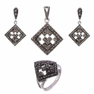 Exclusive Marcasite Pendant Set