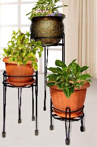 Livewell Green Metal Pot Stand Set of Three