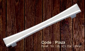 Plaza Exclusive Cabinet Handle