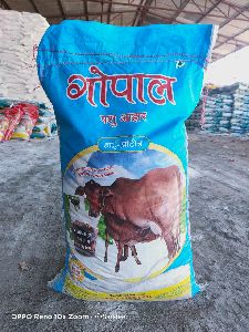 Cattle feed High protein