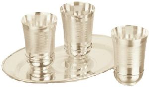 1031 Silver Plated Tray Glass Set