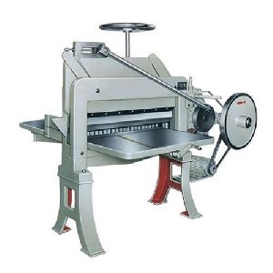 Manual Paper Cutting Machine