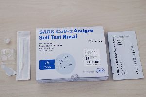 Roche SARS-CoV-2 Antigen Nasal Self Test - Box of 5 tests