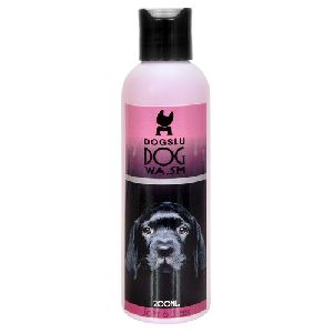 200ml Soft and Sleek Dog Wash Shampoo