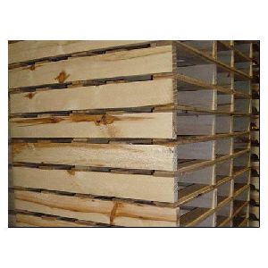 Wooden Dunnage Pallet