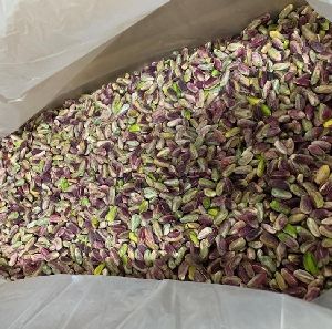 RAW PISTACHIO NUTS