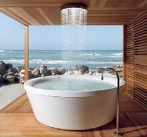 Ceramic Bath Tub