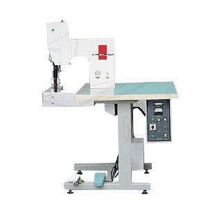 Ultrasonic Surgical Gown Sewing Machine