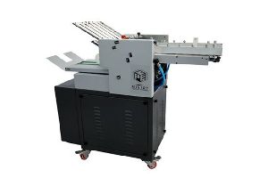 Automatic Vacuum Feed Paper Folding Machine