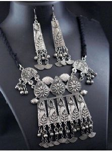 oxidized silver jewelry