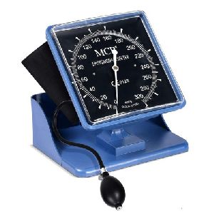 digital blood pressure monitor