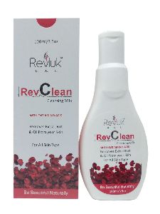 Revclean Cleansing Milk