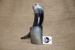 stand brass molded viking drinking horn