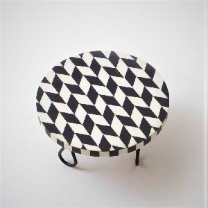 zigzag design resin inlay cake stand