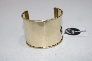 wide plain design brass cuff bracelet