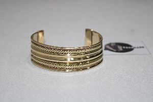 Brass Cuff Bracelet With Lining Design From Tradnary