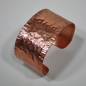 wide hammer design copper cuff bracelet