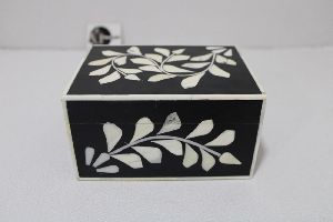 small luxurious mother of pearl inlay box