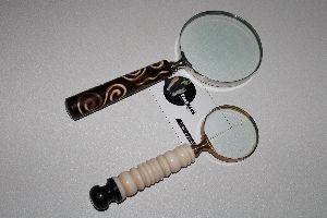 premium resin handle magnifying glass