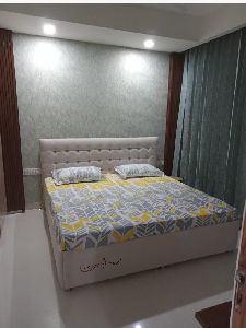 king size bed