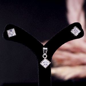 Princess Shape Diamond Pendant set with Chain
