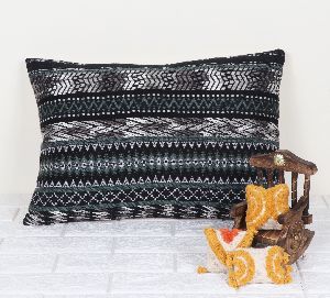 IK-766 Decorative Pillow