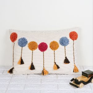 IK-872 Decorative Pillow