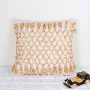 IK-877 Decorative Pillow