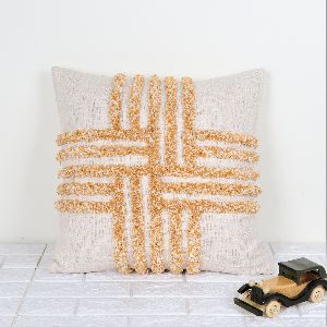 IK-880 Decorative Pillow