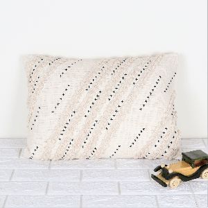 IK-970 Decorative Pillow