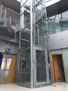 hydraulic elevator