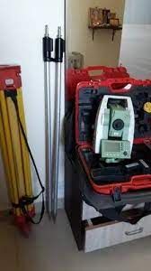 Topcon Total Station