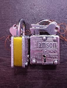 Hanson Rectangular Pad Lock