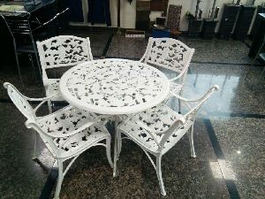 Cast Aluminium Garden Chair Table Set
