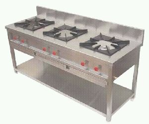 Tripple burner range