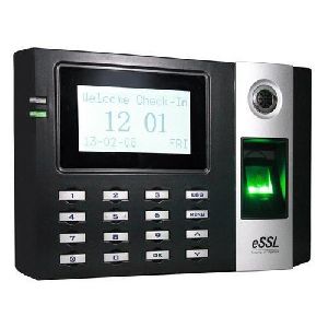 biometric attendance machine