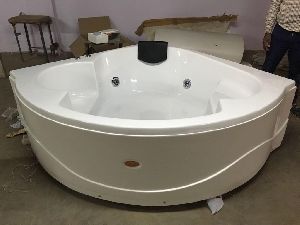 5 feet corner bathtub