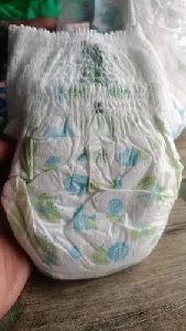 new born baby diapers