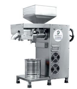 SE-1000 Oil Press Machine