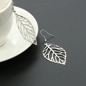 Fashion Simple Mori Metal Leaf Earrings New Leaf Earrings