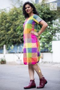 Multi Color Short Sleeve Cotton One Piece Dress, Length : Midi