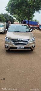 toyota innova rental